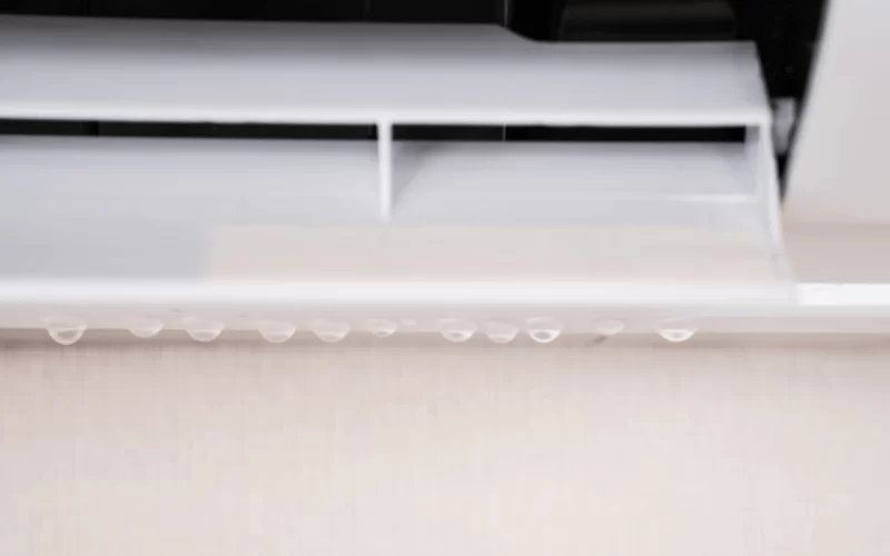 Dịch vụ xử lý máy lạnh Mitsubishi bị chảy nước
