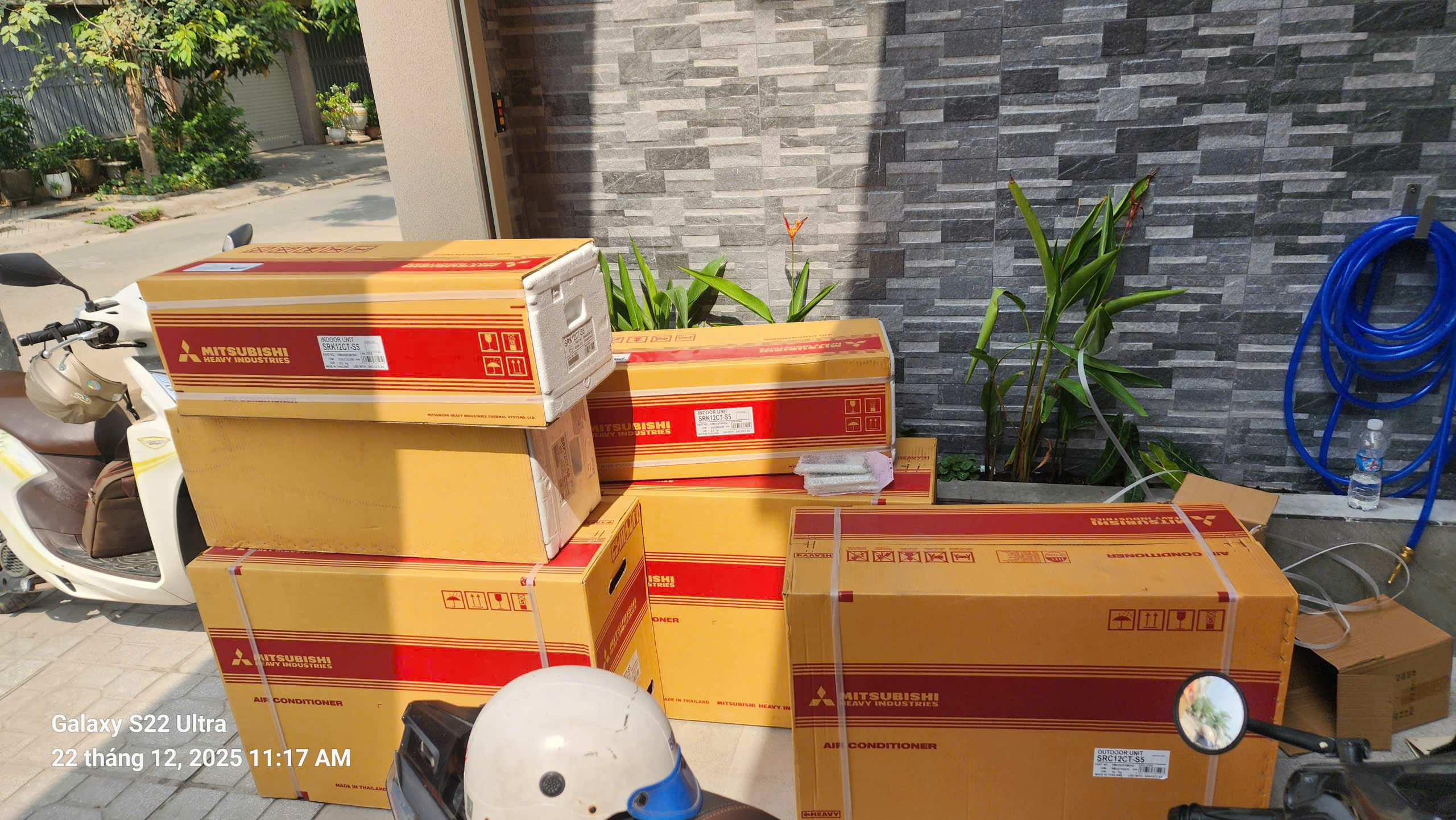 Hàng mới chính hãng 100%, nguyên đai nguyên kiện